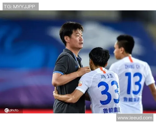 天津与鲁能精彩对决录像回放分析及比赛亮点回顾